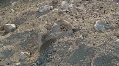 Burdur’da belediyenin kazı çalışması sırasında insan kemikleri bulundu
