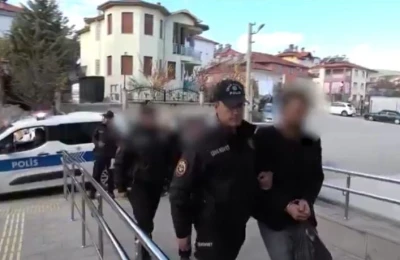 Burdur&rsquo;da fuhuş operasyonu: 3 tutuklama
