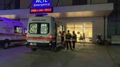 Burdur’da jandarma aracı ile otomobil çarpıştı: 2’si jandarma personeli 5 kişi yaralandı
