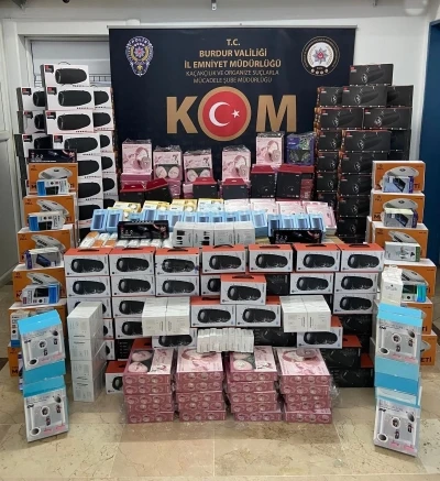 Burdur’da kaçakçılık operasyonu
