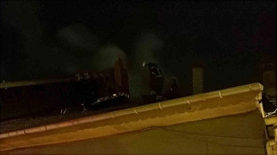Burdur&rsquo;da m&uuml;stakil evin bacısında yangın
