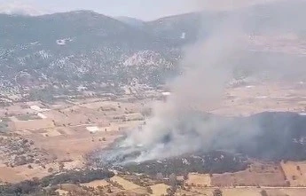 Burdur’da tarlada çıkan yangın ormanlık alana sıçradı
