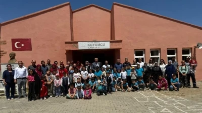 Burhaniye&rsquo;de bahar şenliği coşkusu

