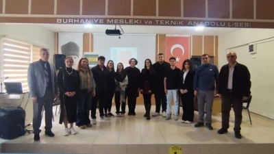 Burhaniye&rsquo;de Geleceğe &Ccedil;are etkinliklerinde m&uuml;nazara yarışmaları başladı
