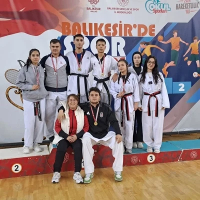 Burhaniye&rsquo;nin gururu oldular
