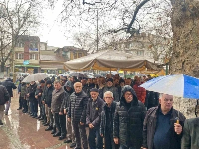 Bursa basın d&uuml;nyasının &ccedil;ınarı vefat etti
