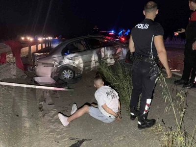 Bursa&rsquo;da 100 kilometrelik kovalamaca bariyere &ccedil;arpınca bitti
