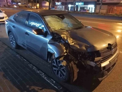Bursa&rsquo;da alkoll&uuml; s&uuml;r&uuml;c&uuml;n&uuml;n &ccedil;arptığı yaya hayatını kaybetti
