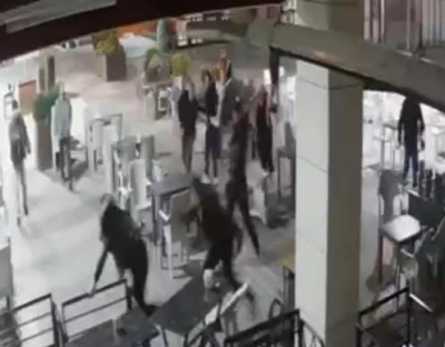 Bursa&rsquo;da baba-oğuldan kan donduran saldırı...
