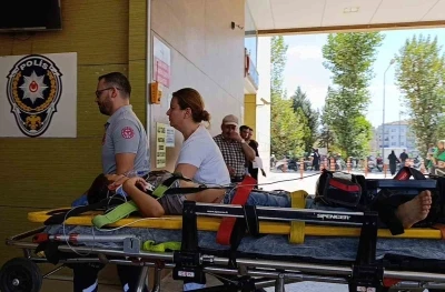 Bursa’da balkondan düşen 9.yaşındaki çocuk ağır yaralandı
