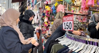 Bursa&rsquo;da bayram hareketliliği &ccedil;arşılara yansıdı
