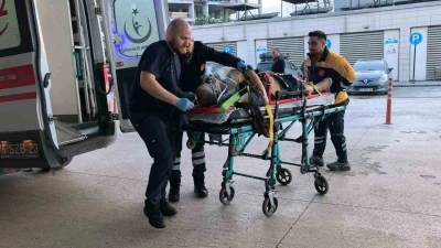 Bursa&rsquo;da beton tankeri devrildi: 1 &ouml;l&uuml;
