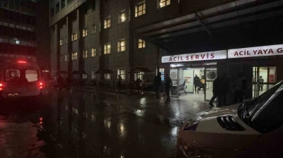 Bursa&rsquo;da bı&ccedil;aklı kavga: 1 ağır yaralı
