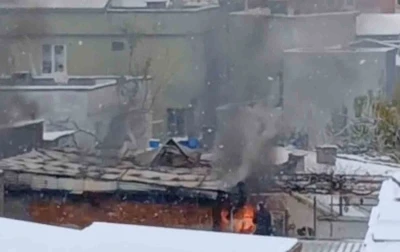 Bursa&rsquo;da &ccedil;atı katı yangını korkuttu
