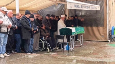 Bursa&rsquo;da damadı tarafından &ouml;ld&uuml;r&uuml;len kayınpeder son yolculuğuna uğurlandı
