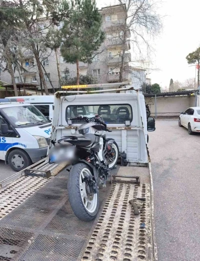Bursa&rsquo;da &lsquo;Dur&rsquo; ihtarına uymayan motosikletliye 245 bin TL ceza
