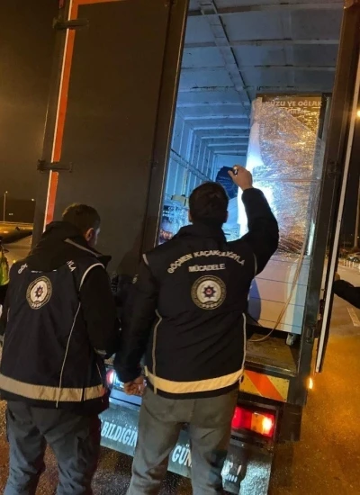 Bursa&rsquo;da d&uuml;zensiz g&ouml;&ccedil;le m&uuml;cadeleye sıkı denetim
