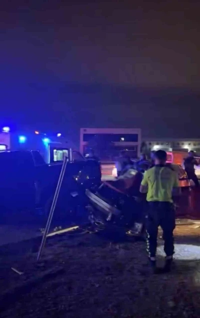 Bursa’da feci kaza : 2 kız kardeş hayatını kaybetti
