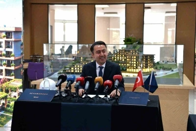 Bursa&rsquo;da gayrimenkul ve turizm yatırımları ekonomiye g&uuml;&ccedil; katacak
