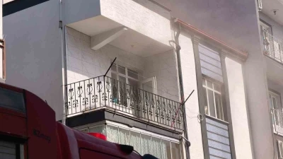 Bursa&rsquo;da iftar hazırlığı sırasında &ccedil;ıkan yangın paniğe neden oldu
