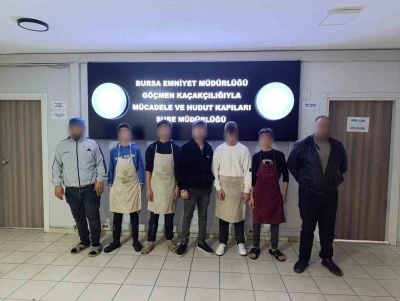 Bursa&rsquo;da ka&ccedil;ak iş&ccedil;i operasyonu: 5&rsquo;i &ccedil;ocuk 5 yabancı uyruklu şahıs yakalandı
