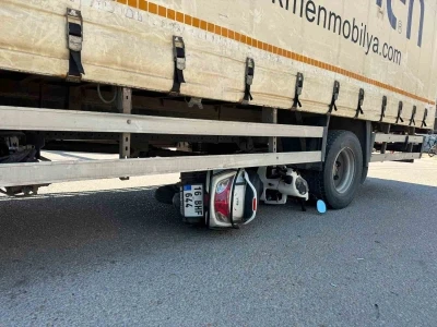 Bursa&rsquo;da kazada yaralanan motosiklet s&uuml;r&uuml;c&uuml;s&uuml; verdiği yaşam savaşını kaybetti
