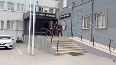 Bursa&rsquo;da kesinleşmiş hapis cezası bulunan 3 firari yakalandı
