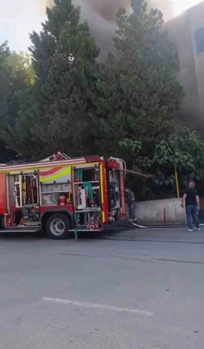 Bursa&rsquo;da korkutan fabrika yangını
