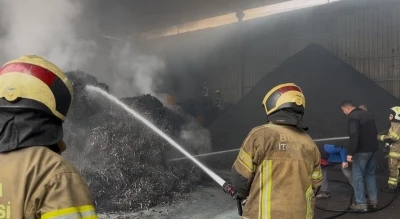 Bursa&rsquo;da metal geri d&ouml;n&uuml;ş&uuml;m fabrikasında yangın paniği
