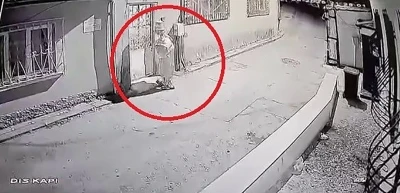 Bursa’da palyaço kıyafetli şahıs gözaltına alındı
