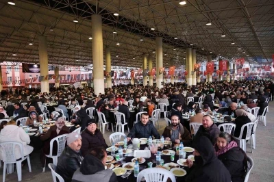 Bursa&rsquo;da Ramazan&rsquo;ın bereketi paylaştık&ccedil;a &ccedil;oğaldı
