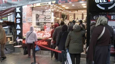 Bursa&rsquo;da Ramazan &ouml;ncesi &ccedil;arşı ve pazarlar yoğunlaştı
