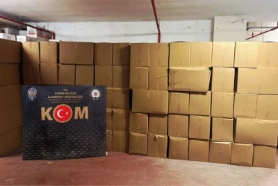 Bursa&rsquo;da rekor ka&ccedil;ak makaron operasyonu

