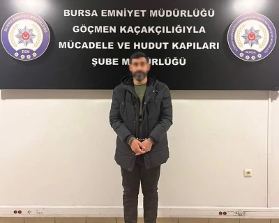 Bursa&rsquo;da sahte avukat g&ouml;&ccedil;menleri dolandırdı, yakalandı tutuklandı
