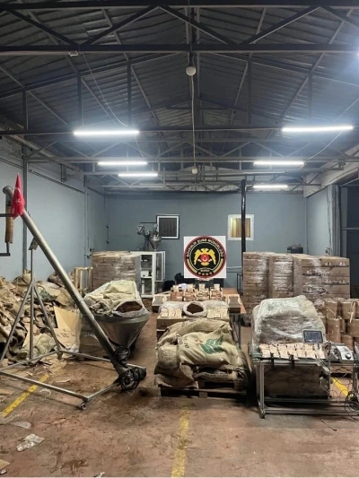 Bursa&rsquo;da sahte kahve operasyonu: Tonlarca &uuml;r&uuml;n ele ge&ccedil;irildi
