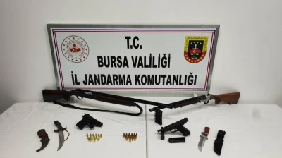 Bursa&rsquo;da silah operasyonu: 2 g&ouml;zaltı
