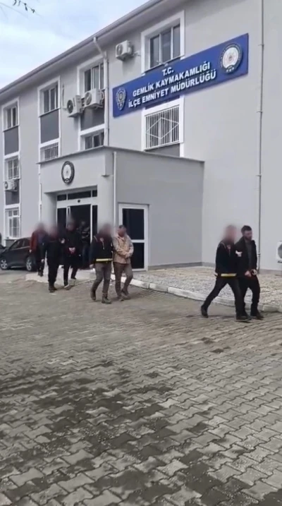 Bursa&rsquo;da silahlı yaralama olayının ş&uuml;phelileri yakalandı
