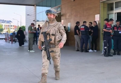 Bursa&rsquo;da uyuşturucu tacirlerine y&ouml;nelik 70 adrese eş zamanlı baskın
