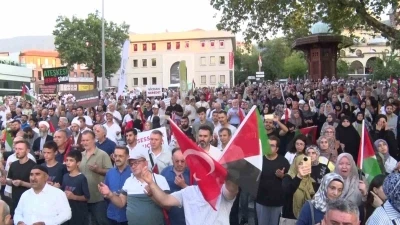 Bursa’da yüzlerce kişi Gazze için yürüdü
