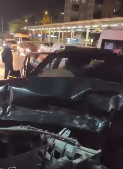 Bursa&rsquo;da zincirleme kaza: 3 ara&ccedil; hurdaya d&ouml;nd&uuml;
