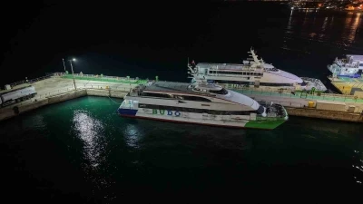 Bursa-İstanbul deniz otob&uuml;s&uuml; seferlerine olumsuz hava engeli
