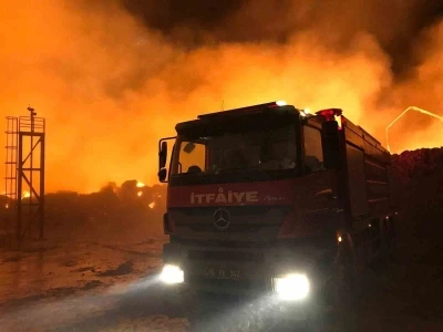 Bursa İtfaiyesi&rsquo;nden 2 ayda 3 bin 493 olaya m&uuml;dahale
