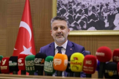 Bursa&rsquo;nın geleceğine y&ouml;n verecek iki kritik proje mecliste sunuldu
