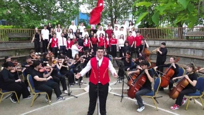 Bursa&rsquo;nın gen&ccedil; m&uuml;zisyenleri D&uuml;nya Kupası yolunda: "Bizim &Ccedil;ocuklar" finalde
