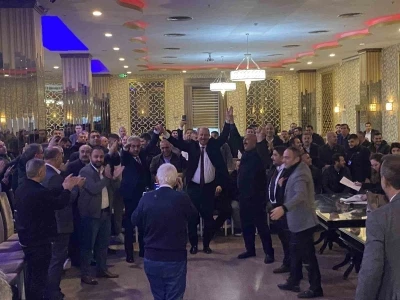 Bursa &Ouml;zel Halk Otob&uuml;s&ccedil;&uuml;leri Odası&rsquo;nda başkanlığa Ramazan &Ccedil;alan se&ccedil;ildi
