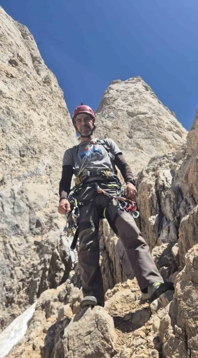 Bursalı dağcı, Cilo Dağı&rsquo;nın zirvesinde kayboldu
