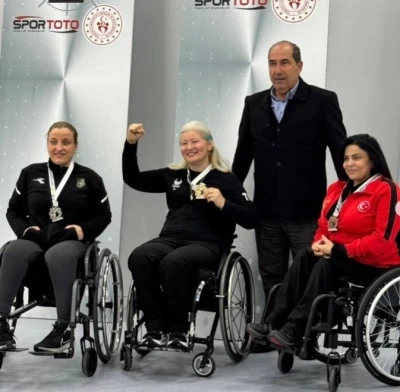 Bursalı milli sporcu T&uuml;rkiye birincisi oldu
