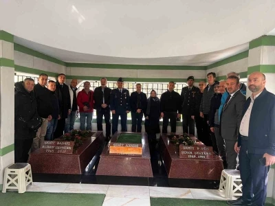 Bursalı Şehit Teğmen Şenol Şent&uuml;rk, şehadetinin 33. yılında anıldı
