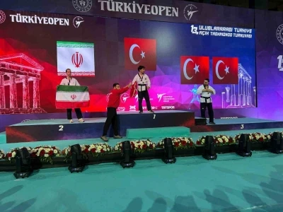 Bursalı sporcu Uğur Tuzlu, Turkish Open Taekwondo Turnuvası&rsquo;nda şampiyon oldu
