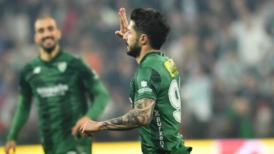 Bursaspor&rsquo;da i&ccedil; transfer: Barış G&ouml;k ile yola devam
